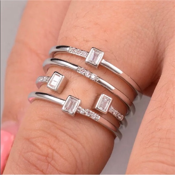 Jewelry - 🌺 Boho Emerald Cut White Sapphire in .925
